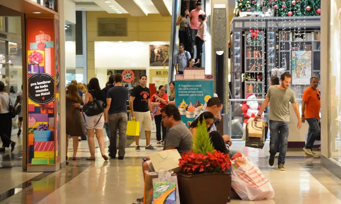 Brazil’s Top Retailers Book R$1.3 Trillion in 2024 Sales