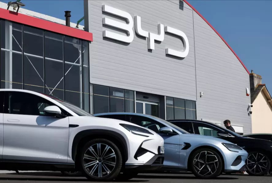 BYD to invest R$300 million in EV testing center in Rio