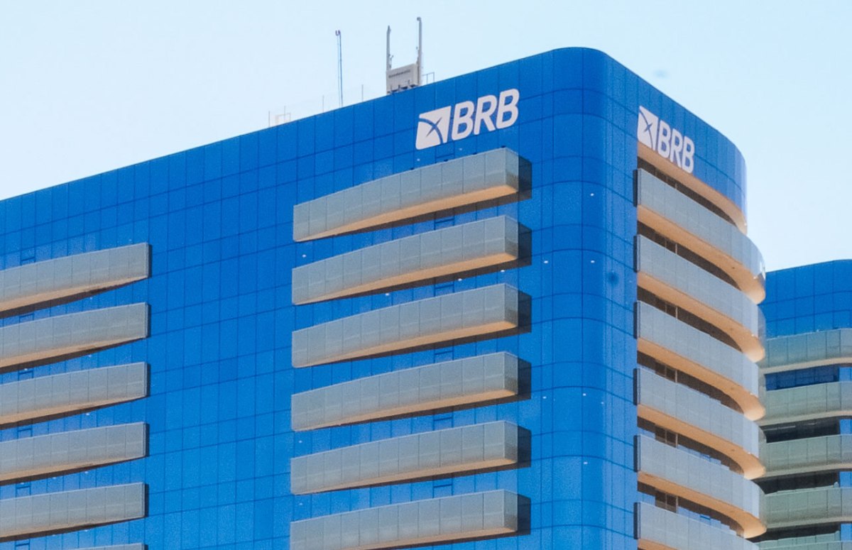 WNT and Master-managed fund raise stake in Banco de Brasília