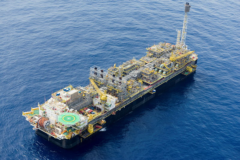 Petrobras-Pemex Deal Is About Mexico’s Missing Offshore Barrels