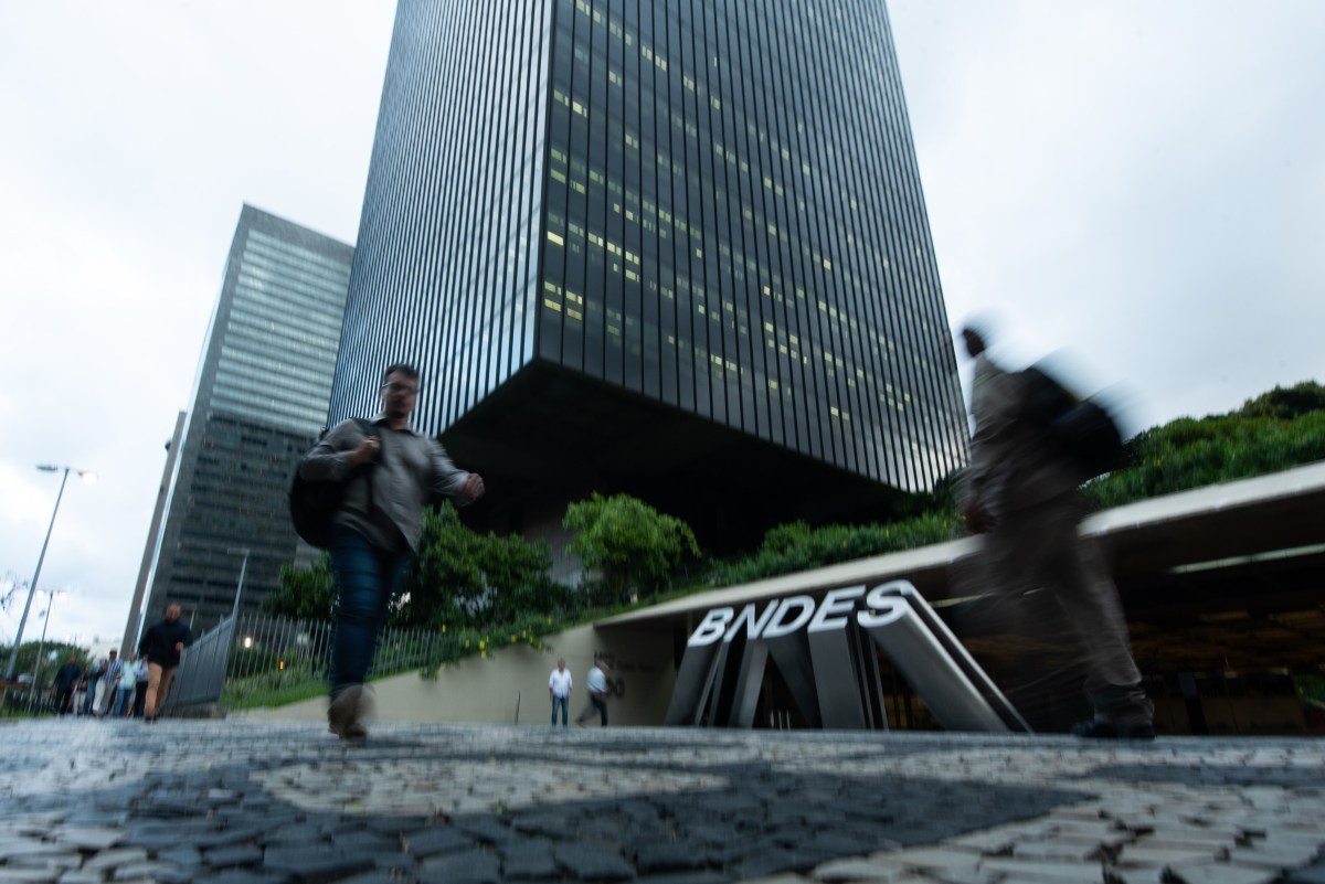 BNDES record profit 2025