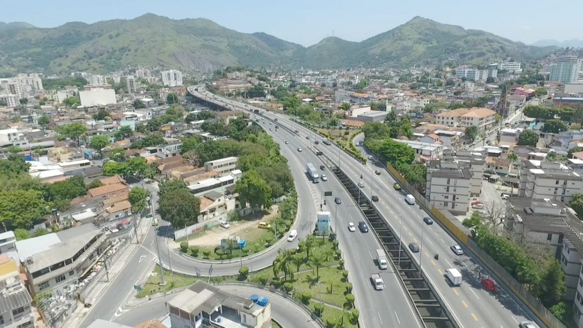 Mubadala Nearing Control of Rio’s Linha Amarela in Invepar Debt Deal