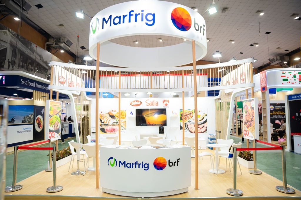 Funds challenge Marfrig and BRF over share-merger decisions