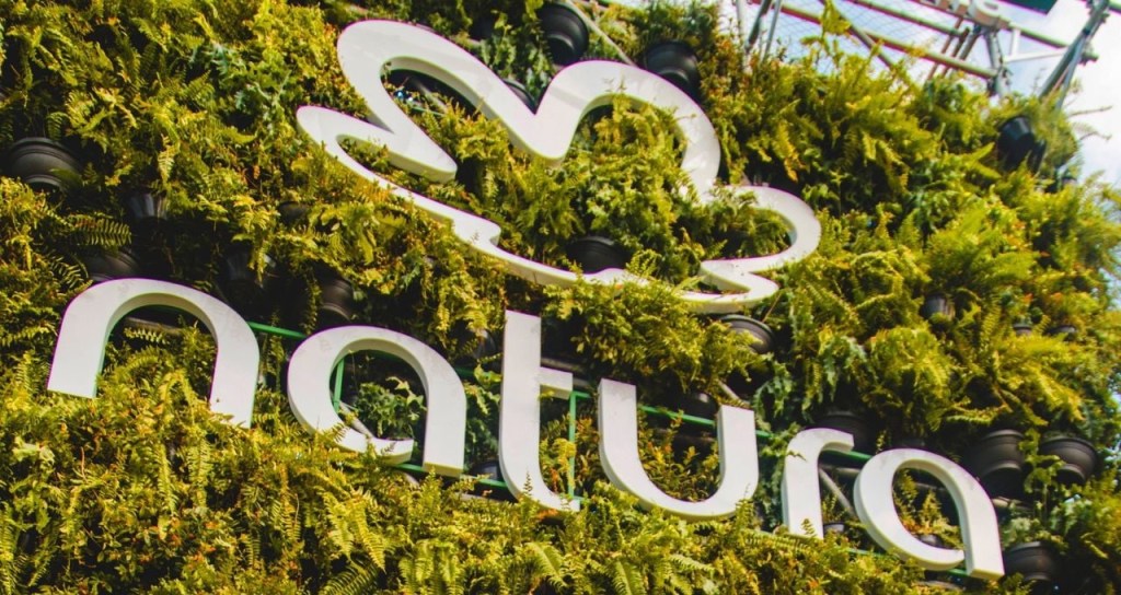 Natura Signs Binding Deal to Sell Avon Central America and Dominican Republic