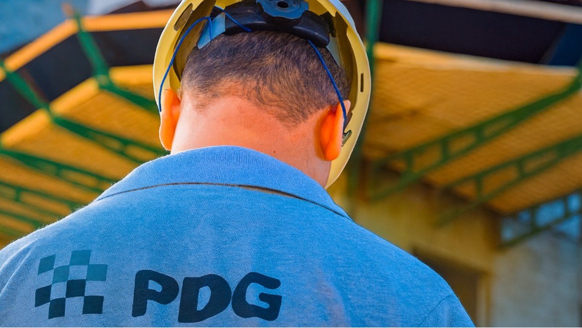 PDG consolidates shares 200:1 to regain B3 compliance