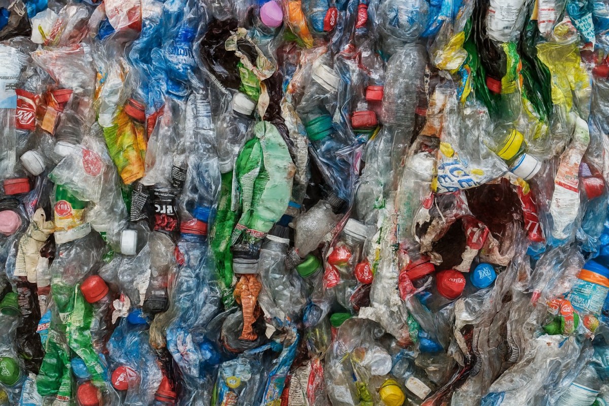 UPDATE: Brazil sets 50% plastic-pack recovery goal by 2040 under new decree