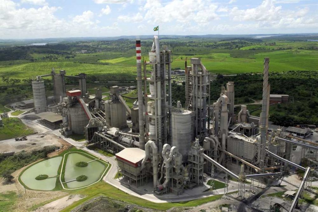 Votorantim Cimentos’ Profit Falls 5% on Higher Interest Costs, but Revenue and EBITDA Rise in 3Q25