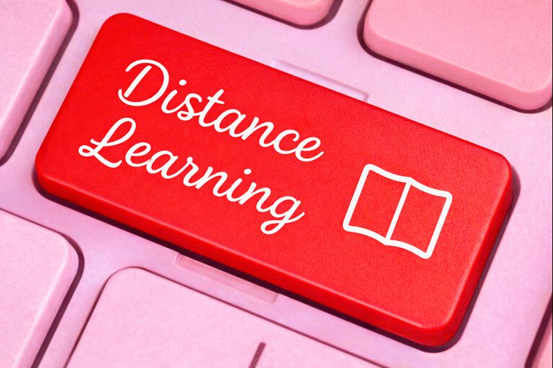 Brazil’s Education Stocks Rally in 2025 as Distance Education Rules Reset Sector Pace