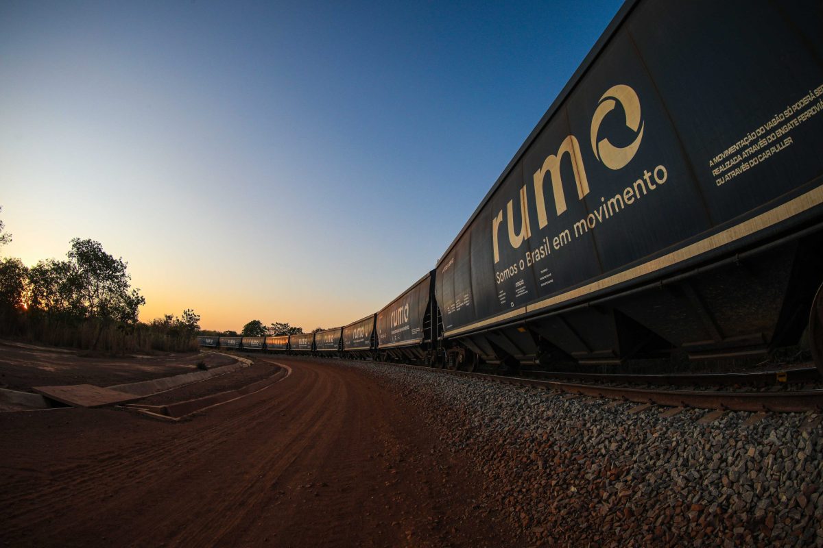 Rumo acelera trilho no coração do agro