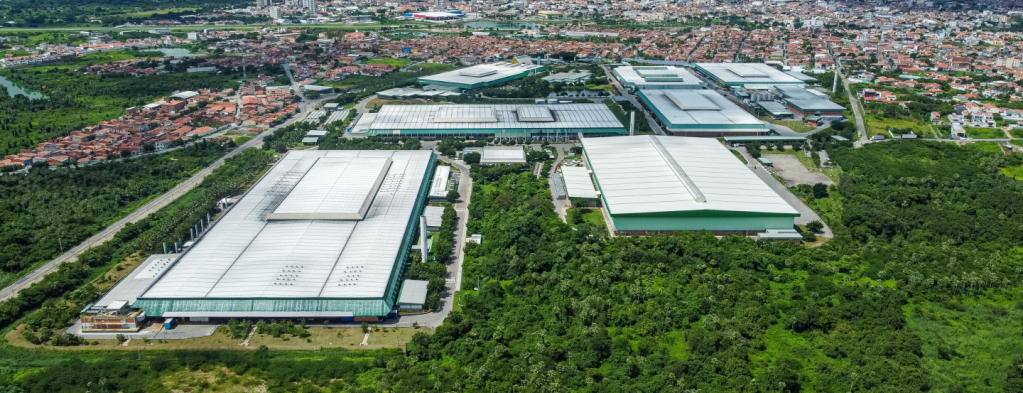 Grendene Profit Drops to R$249 Million as Volumes Slide in 4Q25