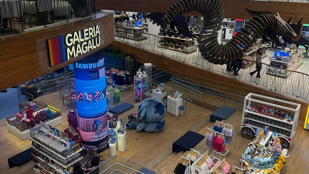 Magazine Luiza Returns to Profit in 4Q25 as Stores Offset E-Commerce Weakness