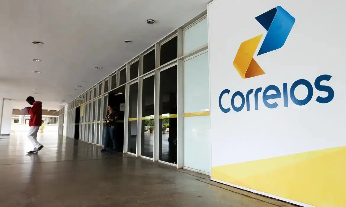 Correios Posts $8.5 Billion Loss in 2025