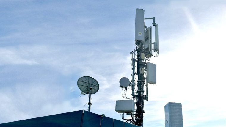 TIM 5G Huawei AI antennas