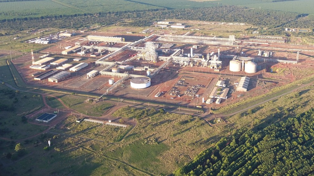 Petrobras Revives $1 Billion Fertilizer Project to Cut Brazil’s Import Dependence