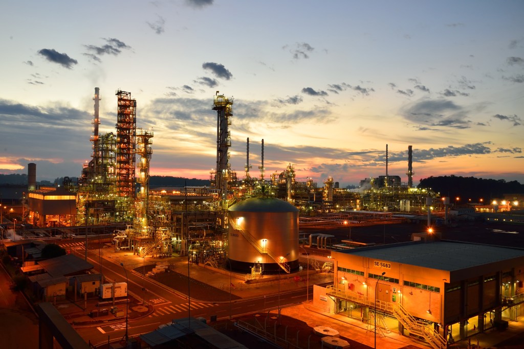 Petrobras to invest $1.1 billion in Replan refinery