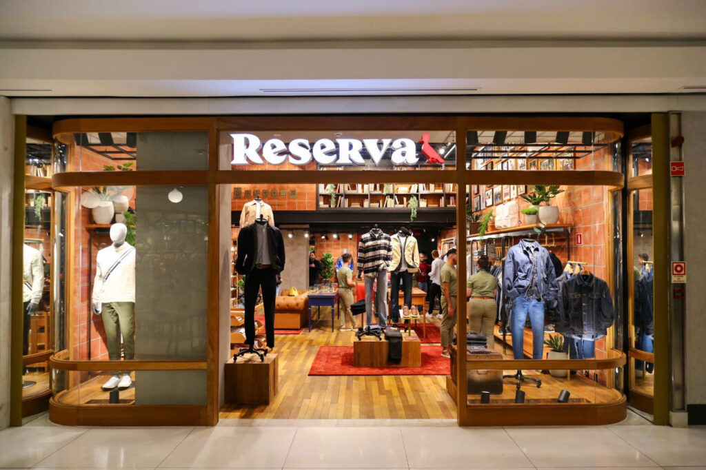 Azzas Court Fight Puts Latin America’s Largest Fashion Group at Risk
