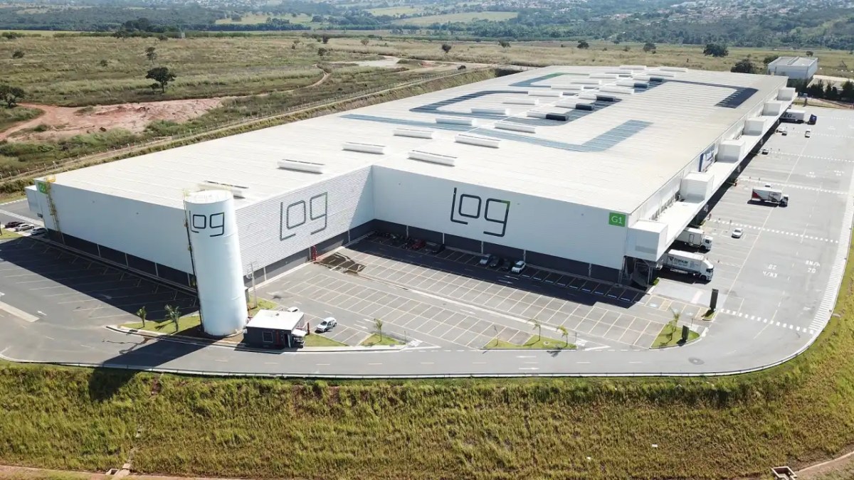 Log profit jumps on warehouse demand and asset sale