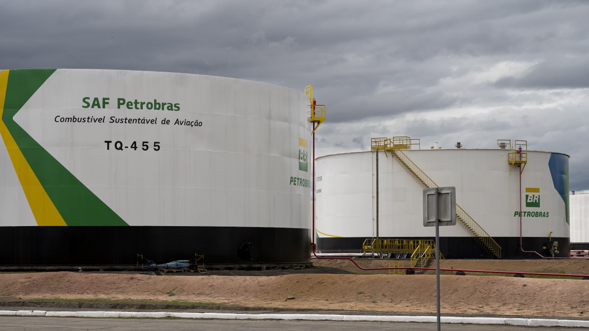 Petrobras sells first soy-based SAF batch